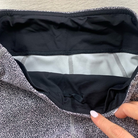 Lululemon Pace Rival Crop Leggings (22") Sea Spray Alpine White Dark Chrome/ Blk - Picture 11 of 16